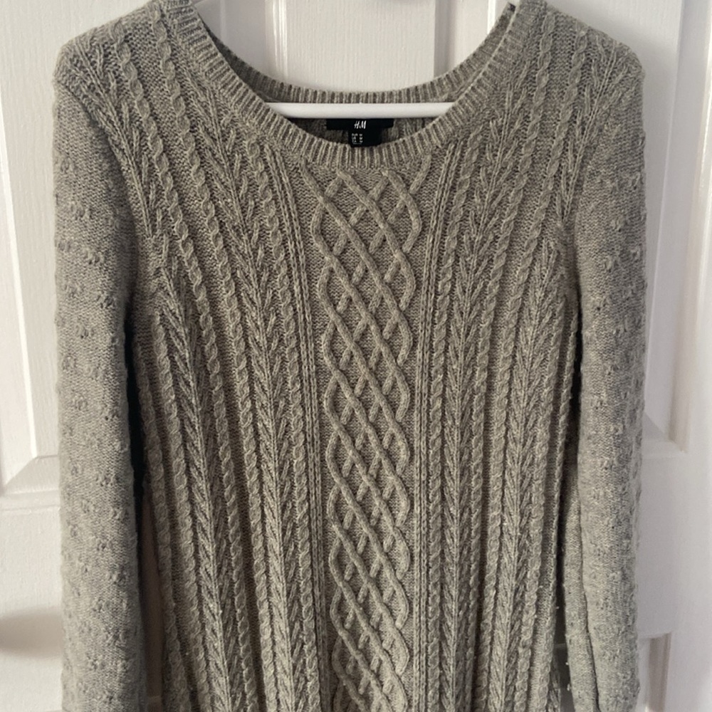 🎄Last price 🎄H&M Cable Knit dresse– Beige, Cozy Classic (Size M) - Picture 5 of 14